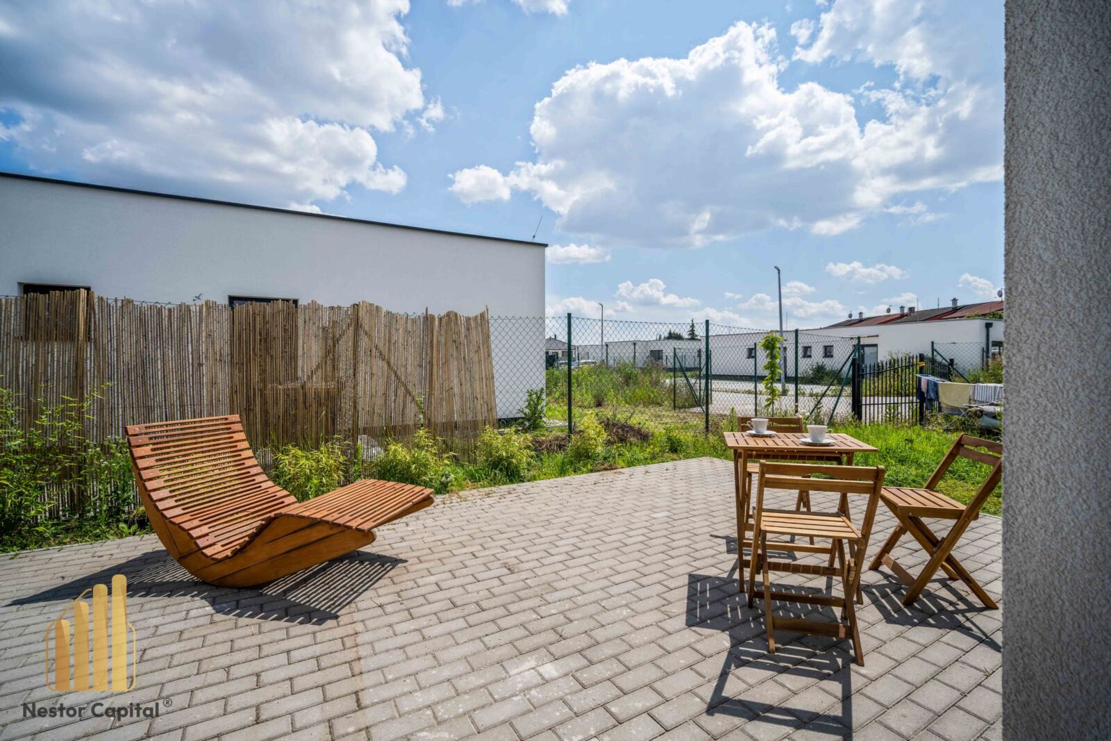 Moderný zariadený 3-izbový byt so záhradou a 2x parkovacími miestom, Miloslavov – fotka 2