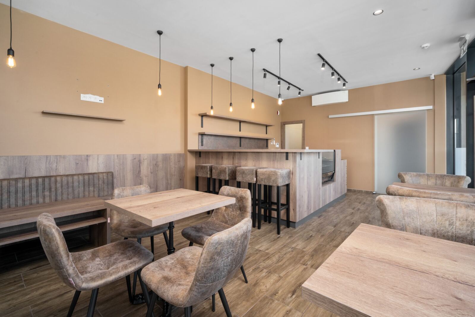 Exkluzívny nebytový priestor v novostavbe Flat 75, Bratislava - Petržalka – fotka 3