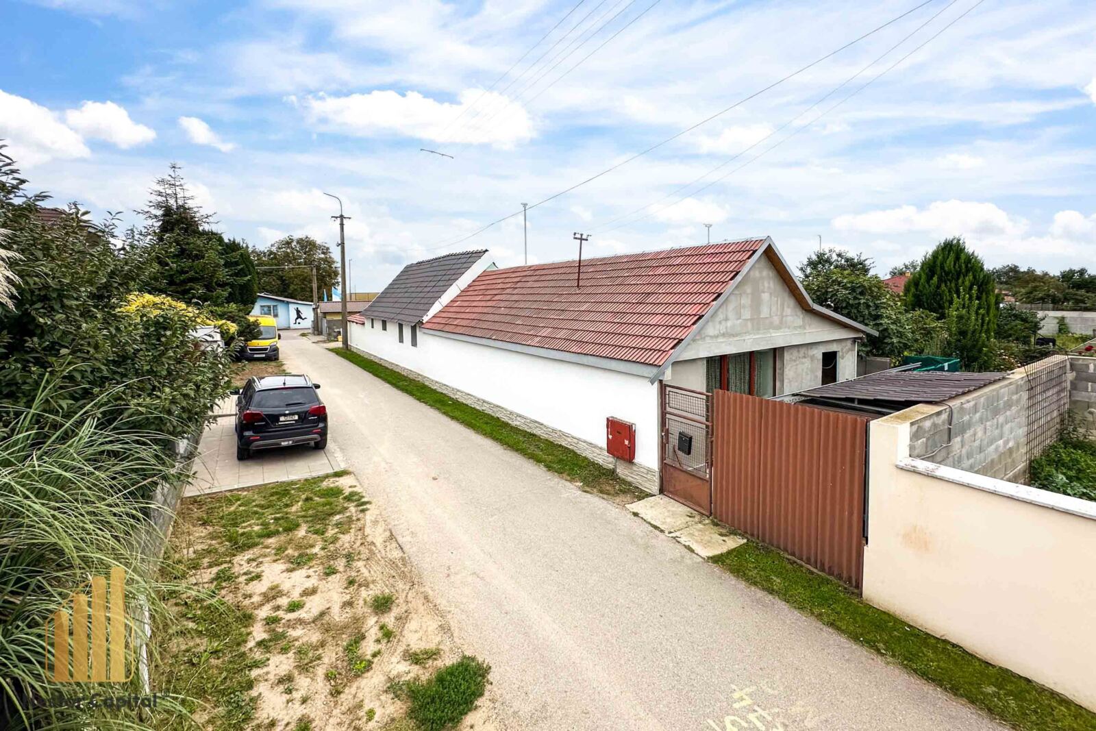 5-izbový zrekonštruovaný rodinný dom s bazénom a možnosťou rozdelenia na dve samostatné jednotky, Senec – fotka 2